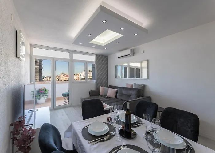 Zelic Apartment